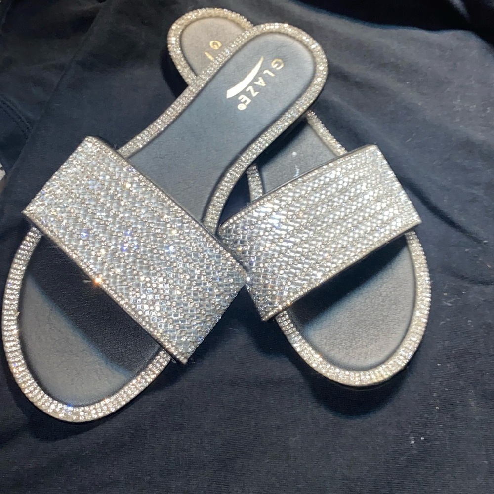 Sparkly slides/chanclas
